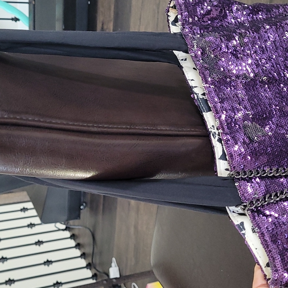Sequined Handbag - Picture 2 of 4